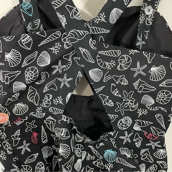 NWT ModCloth Seashore Spectacular Fit and Flare Black‎ Seashell Print Dress Sz 4 - Picture 4 of 9